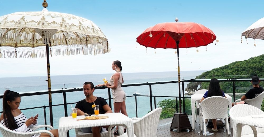 바(숙박 시설 내)