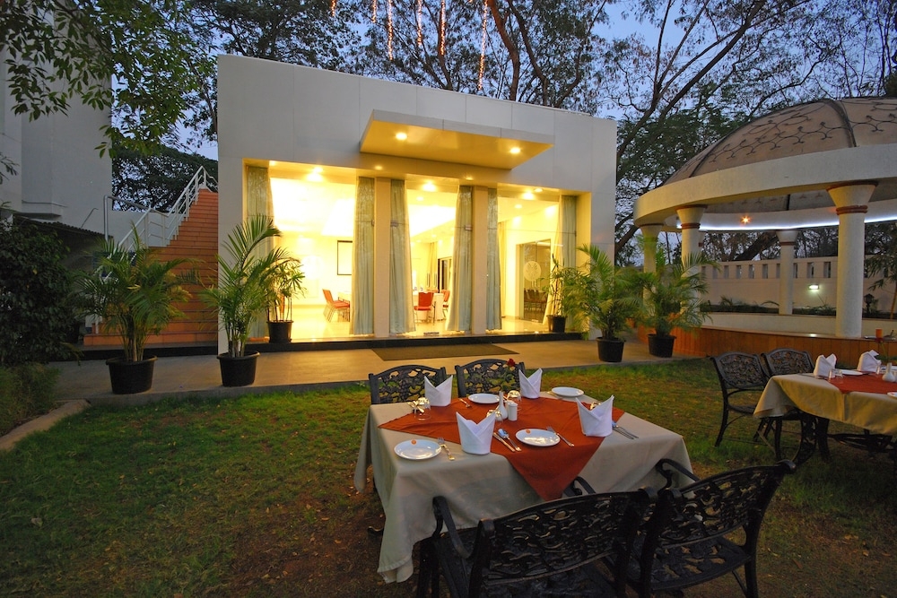 야외 연회 공간