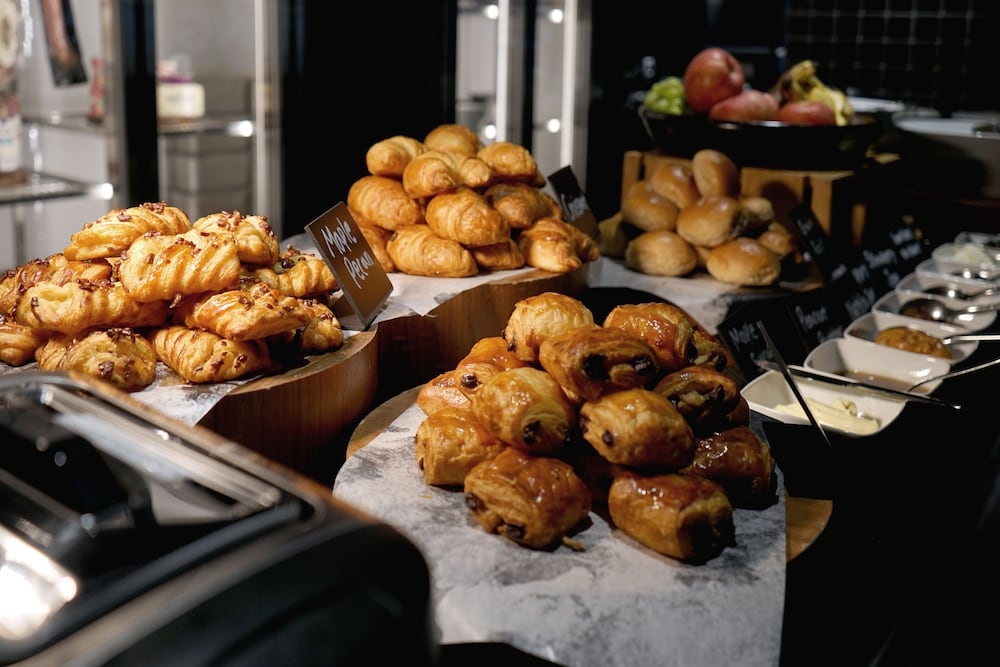 뷔페 아침 식사