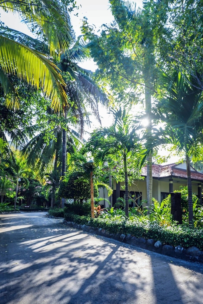 숙박 시설 입구