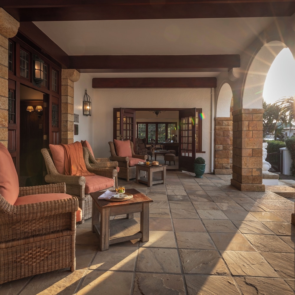 숙박 시설 정면