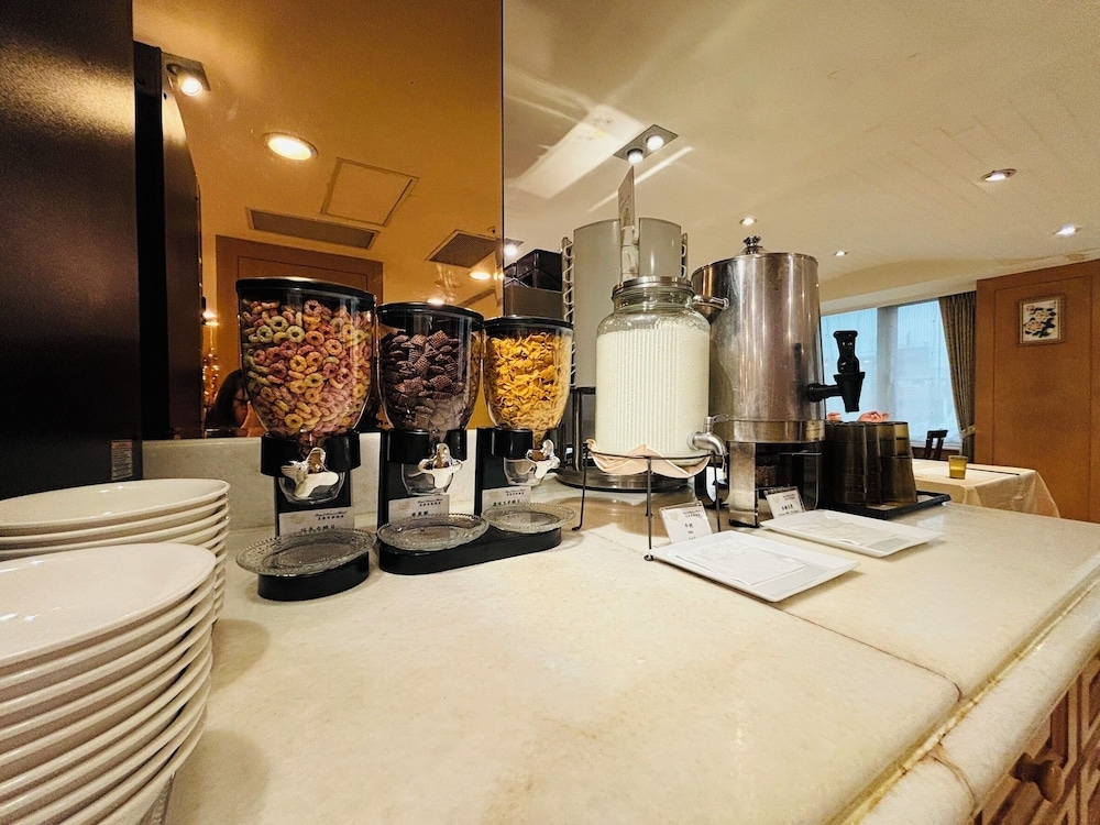 뷔페 아침 식사