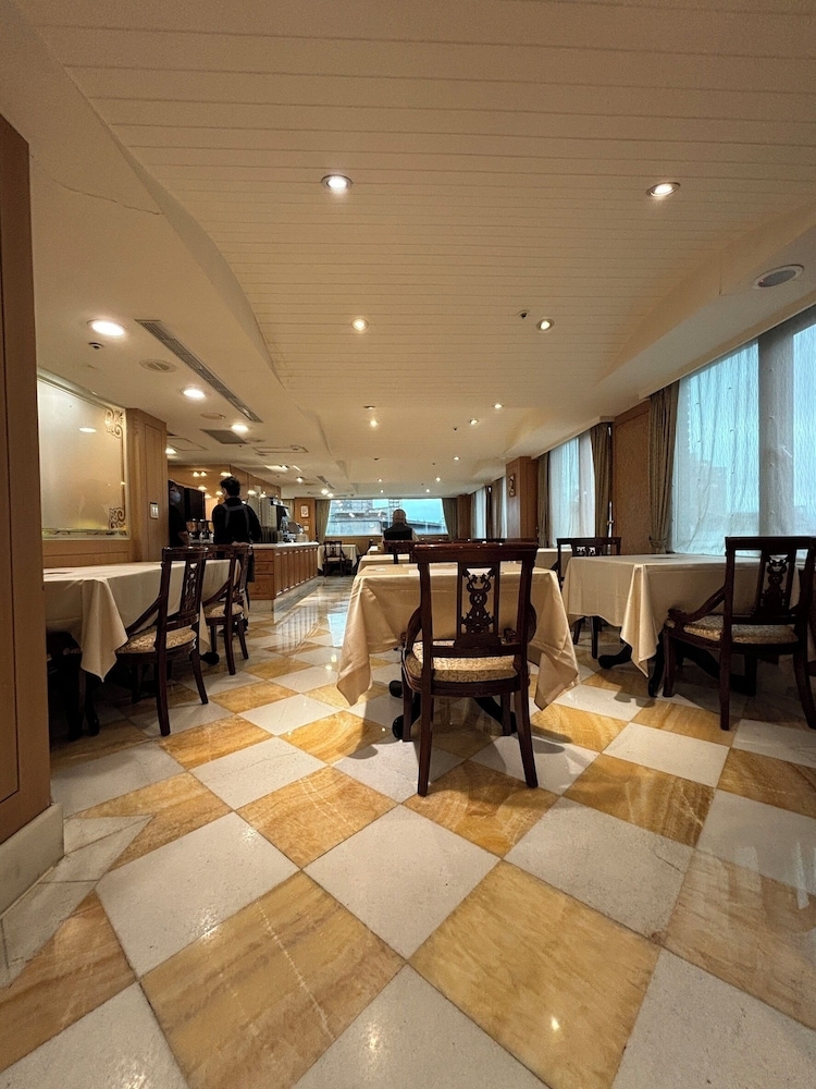 뷔페 아침 식사