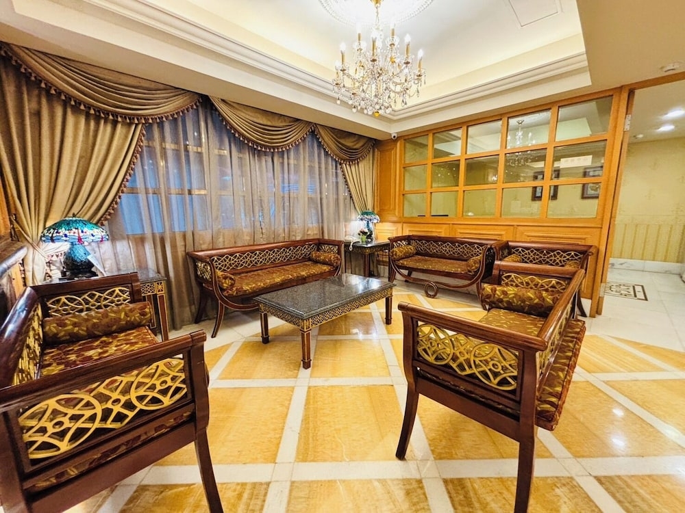 로비 좌석 공간