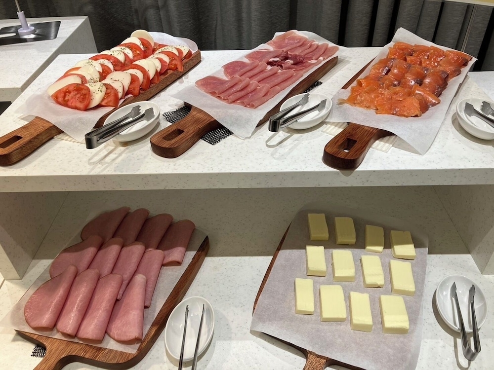 뷔페 아침 식사