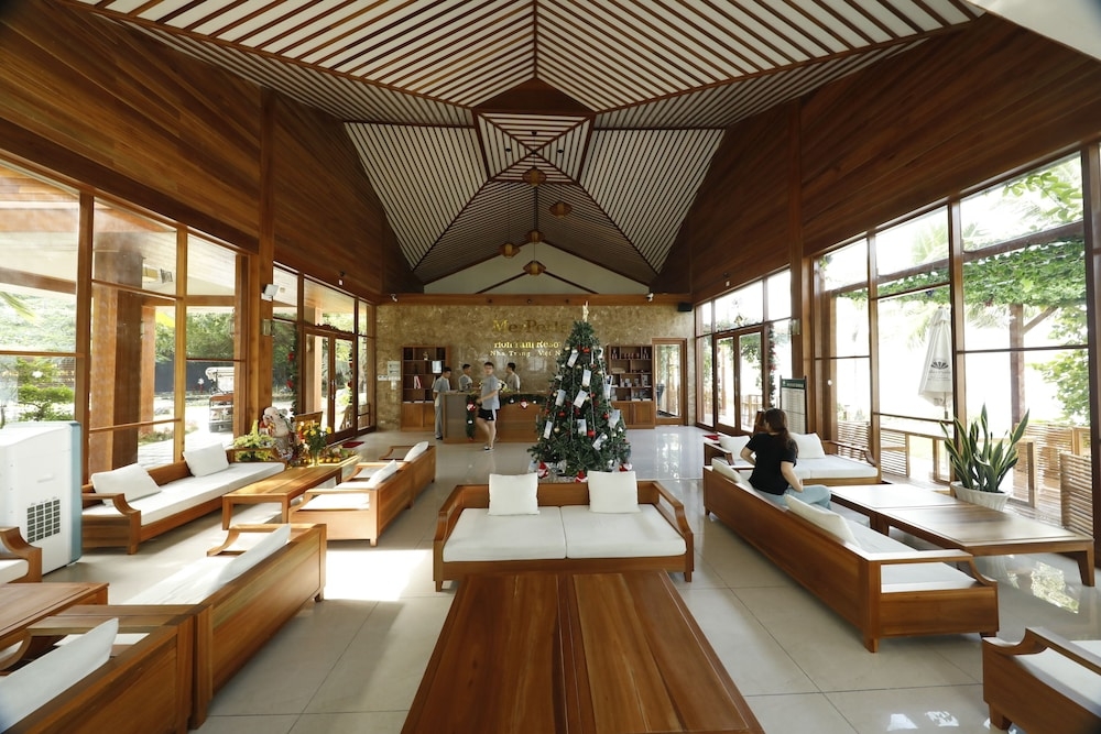 로비 좌석 공간