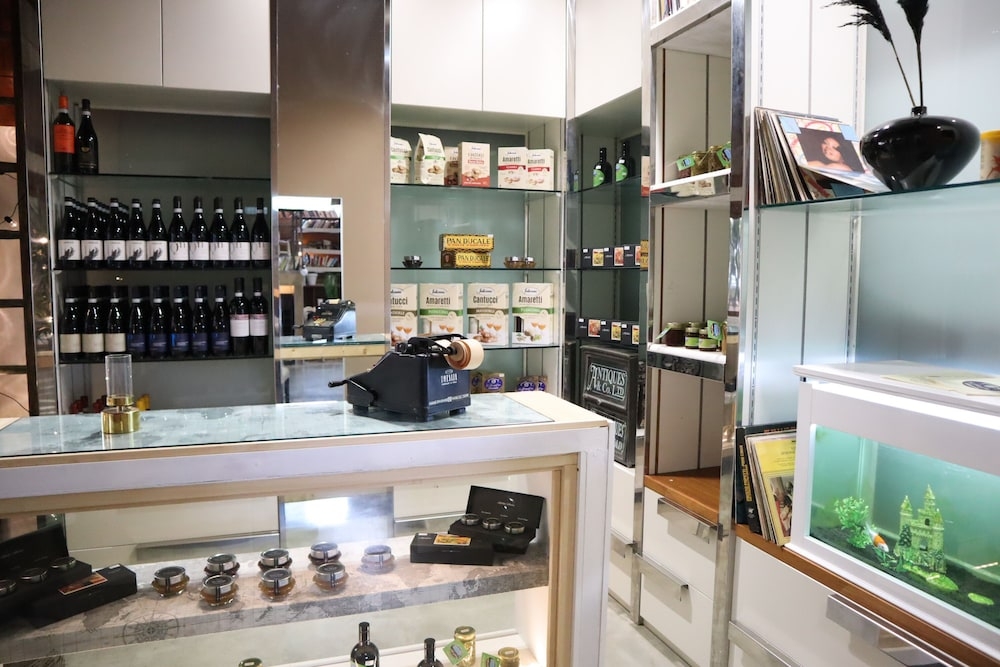 숙박 시설 내 편의 시설/서비스