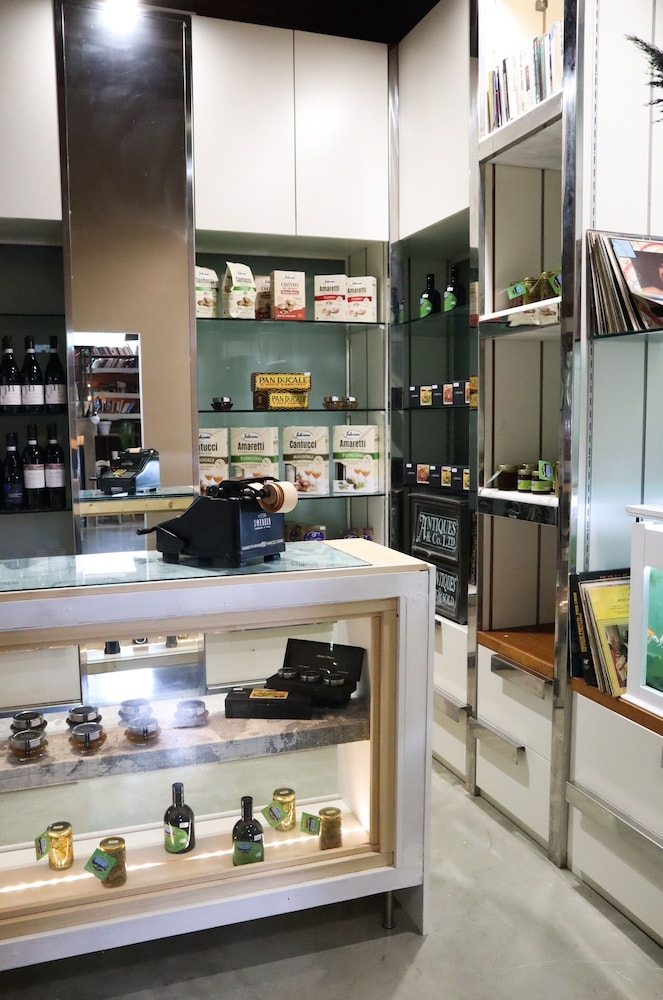 숙박 시설 내 편의 시설/서비스