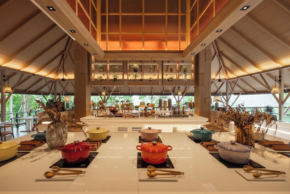 뷔페 아침 식사