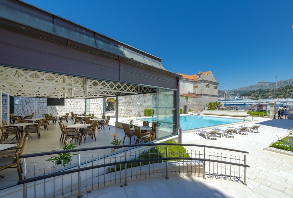 바(숙박 시설 내)