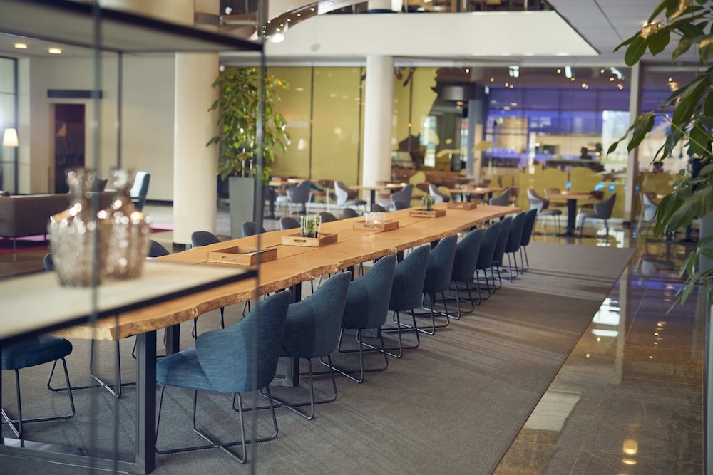 로비 좌석 공간