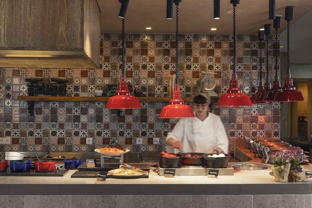 뷔페 아침 식사