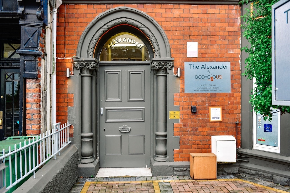 숙박 시설 정면