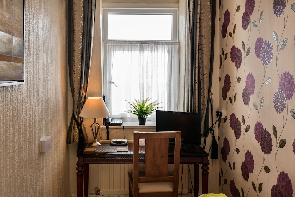 객실 내 비즈니스 센터