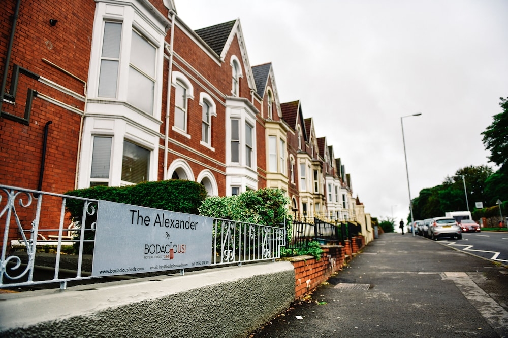 숙박 시설 정면