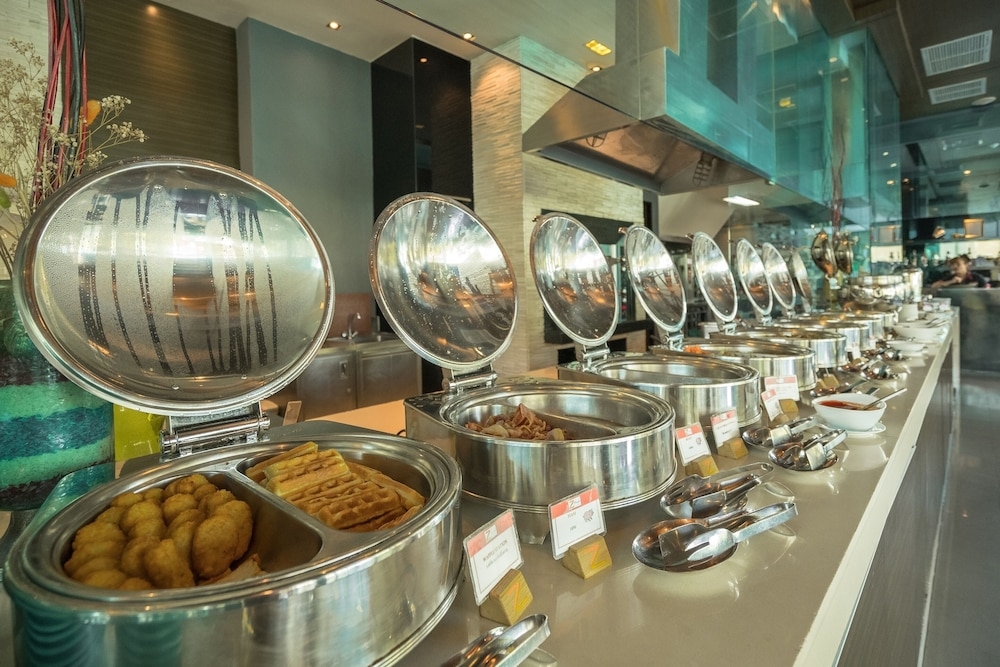 뷔페 아침 식사