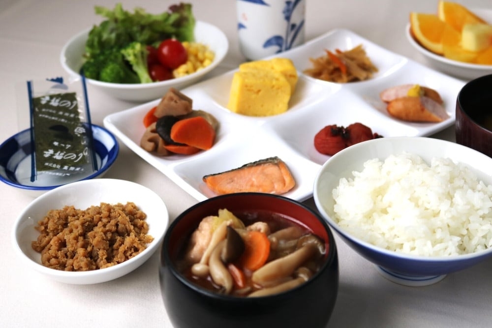 뷔페 아침 식사