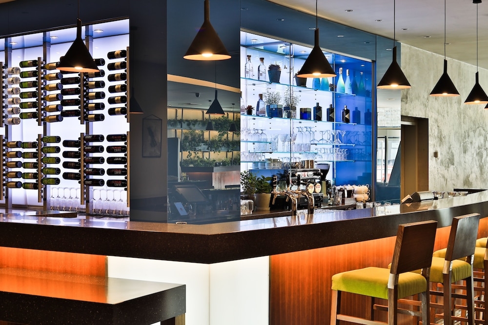 바(숙박 시설 내)