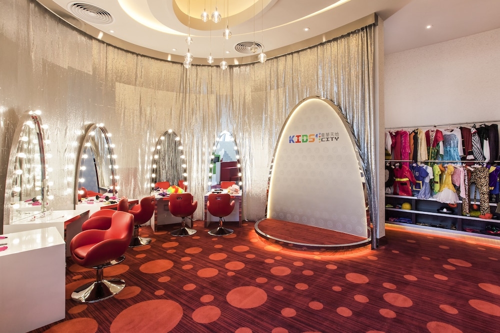 어린이 놀이 공간 - 실내