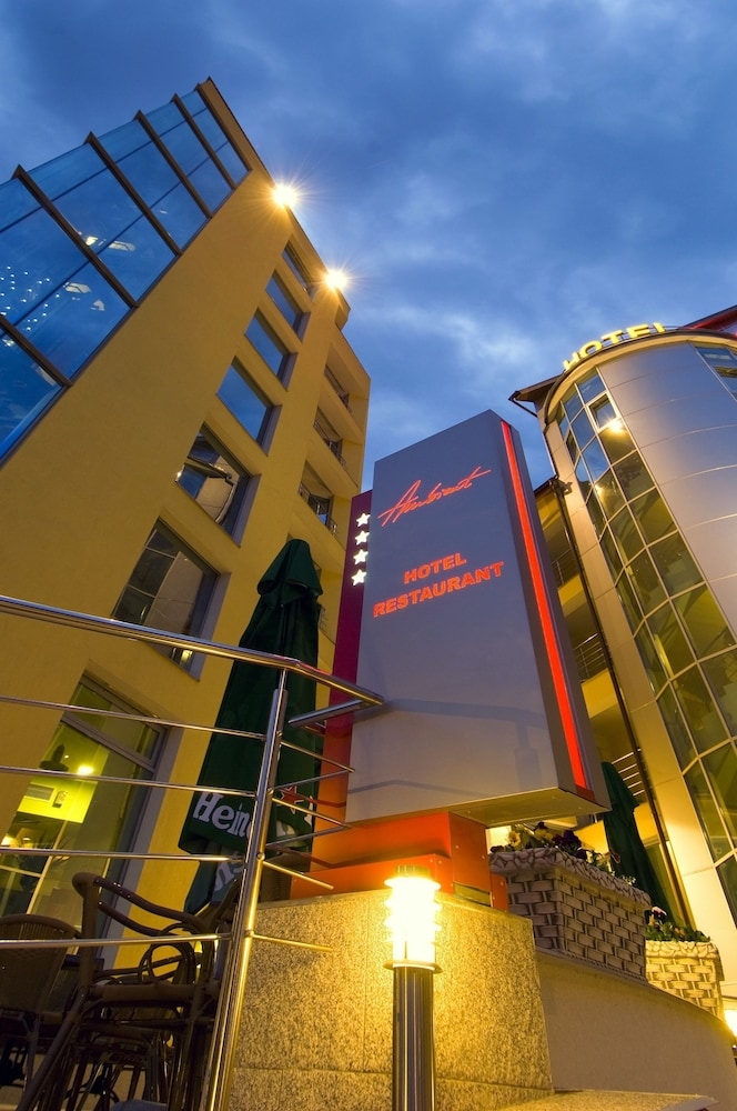 숙박 시설 구내