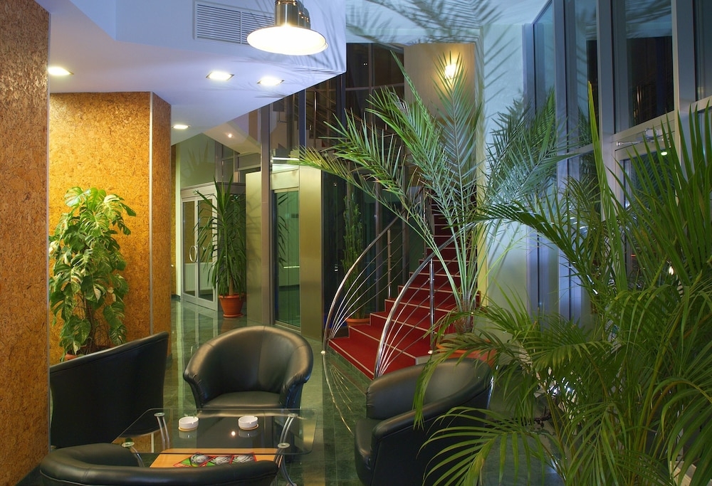 로비 좌석 공간