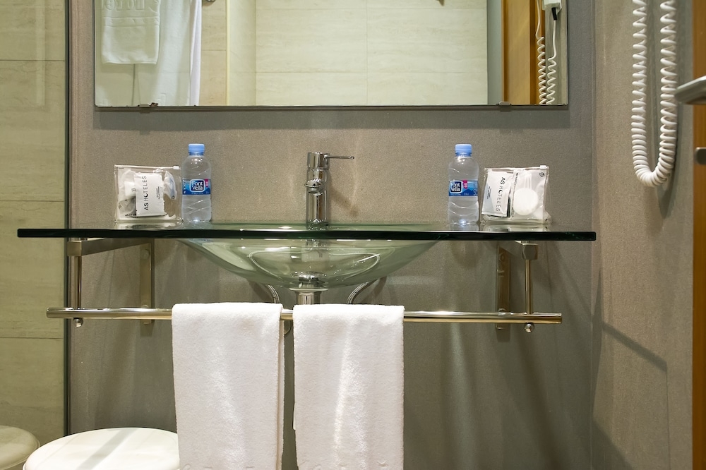 욕실 편의 시설