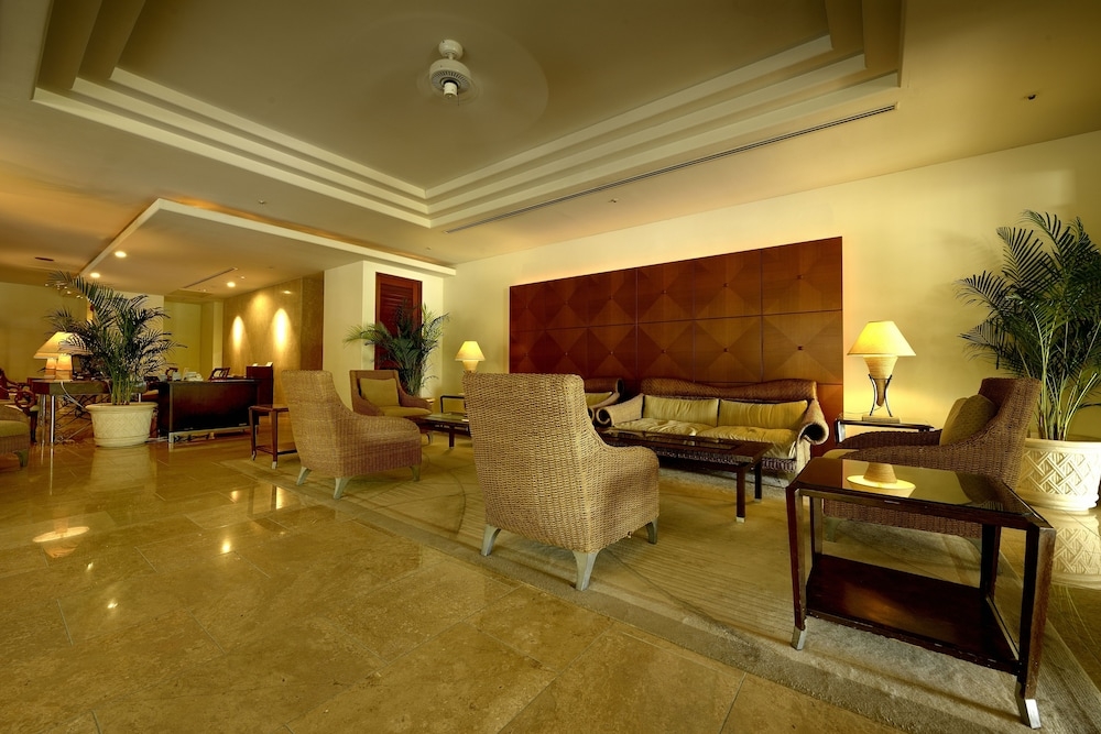 로비 좌석 공간