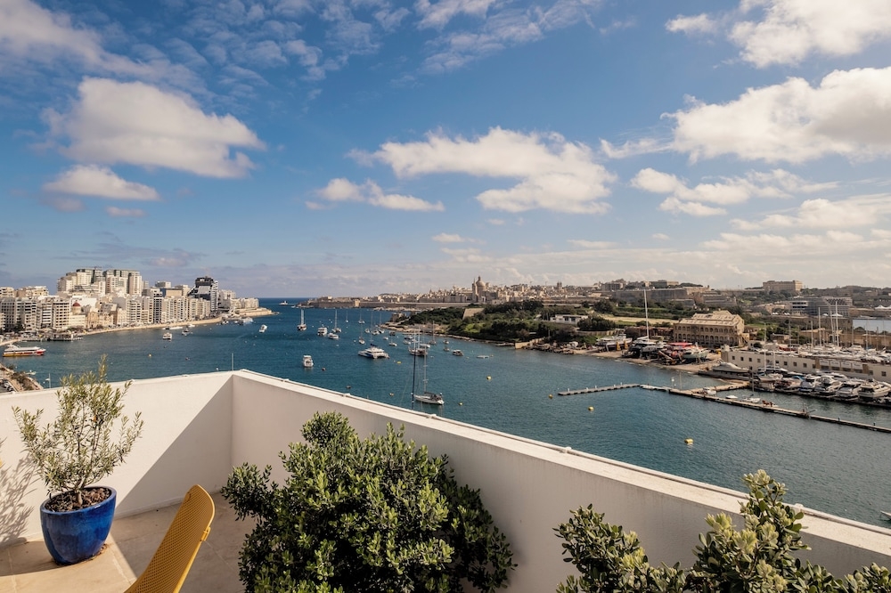 숙박 시설의 전망