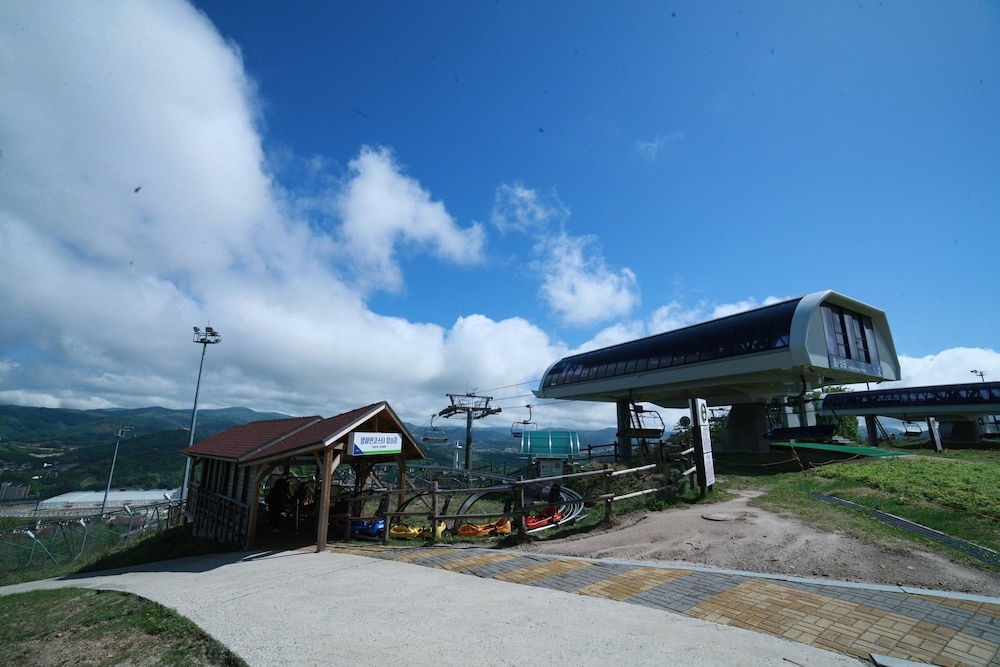 숙박 시설 내 편의 시설/서비스