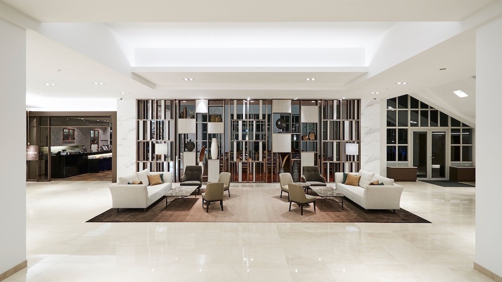 로비 좌석 공간