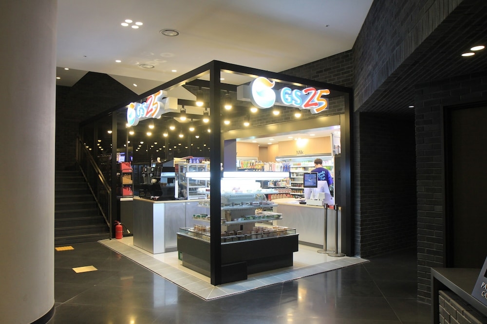 숙박 시설 내 편의 시설/서비스