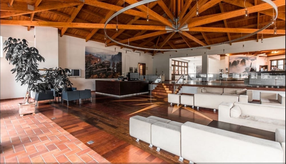 로비 좌석 공간