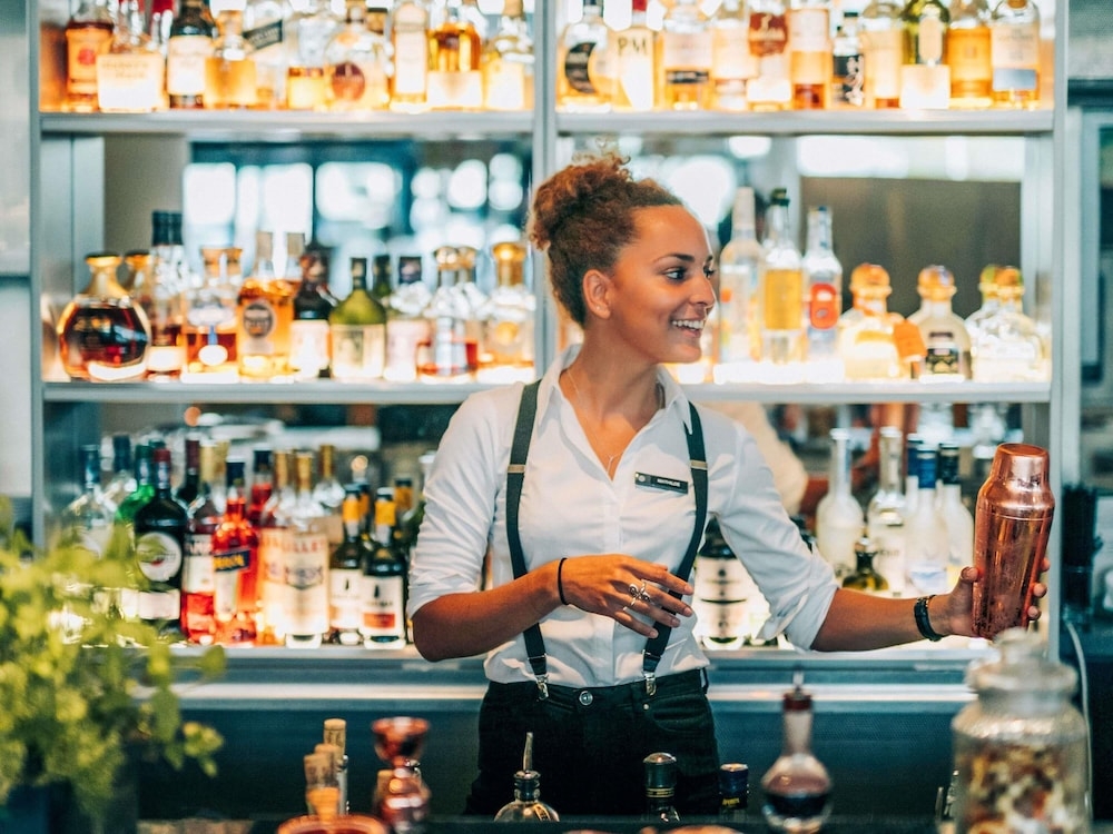 바(숙박 시설 내)