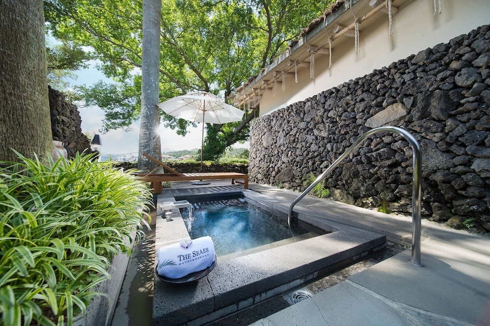 야외 스파 욕조