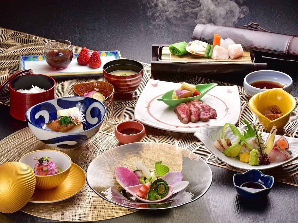 료칸 내 식사 공간