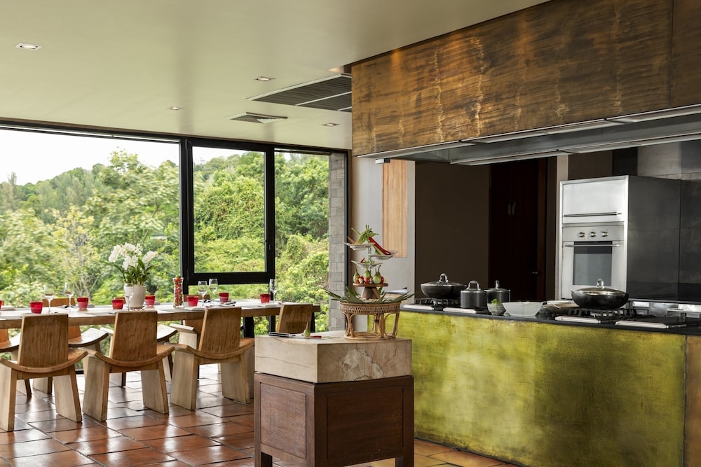 숙박 시설 내 편의 시설/서비스