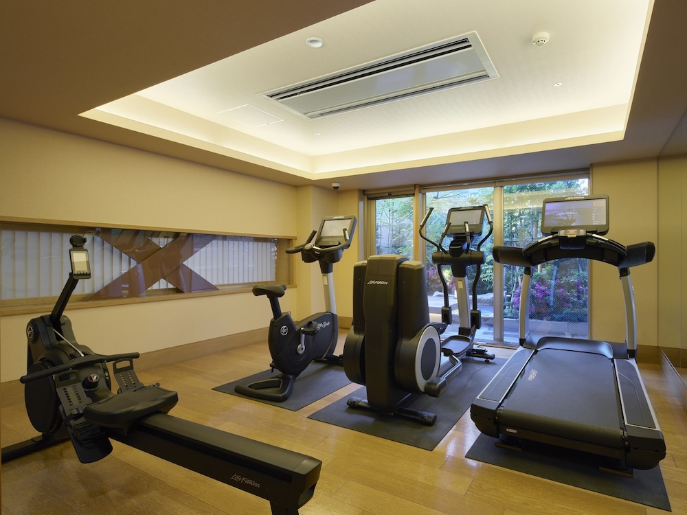 숙박 시설 내 편의 시설/서비스