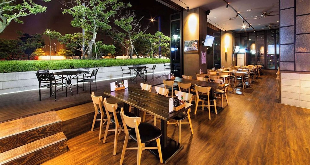 바(숙박 시설 내)