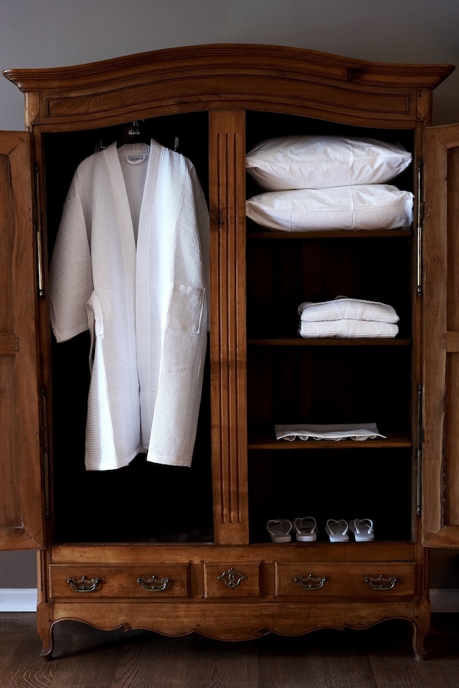 숙박 시설 내 편의 시설/서비스