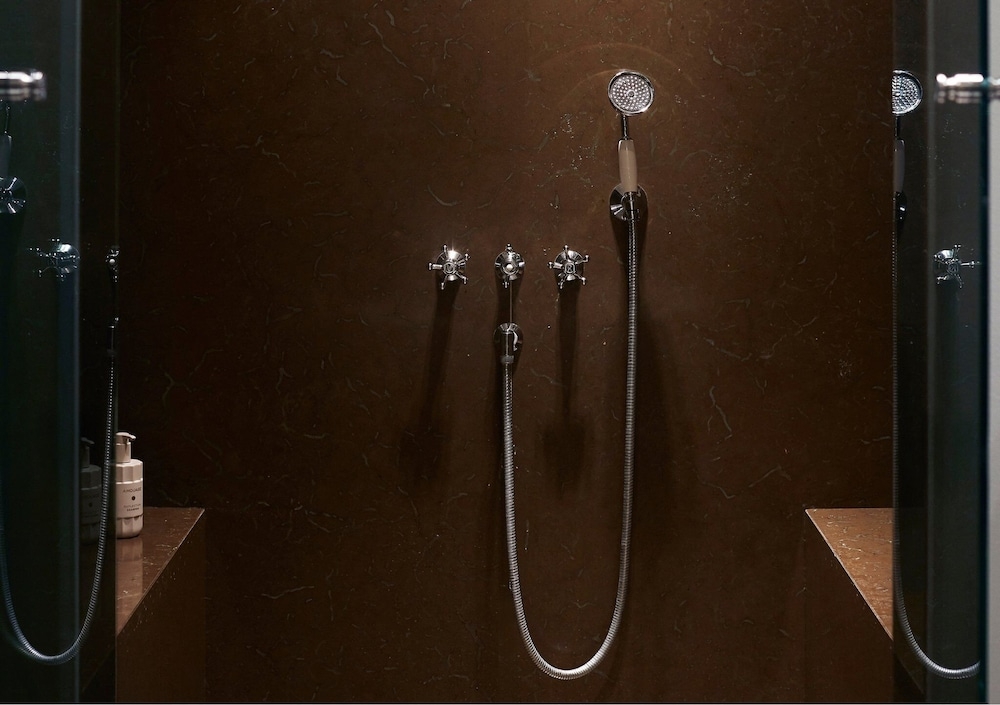 욕실 샤워