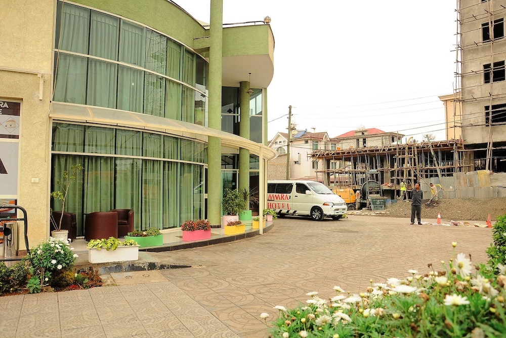 숙박 시설 구내