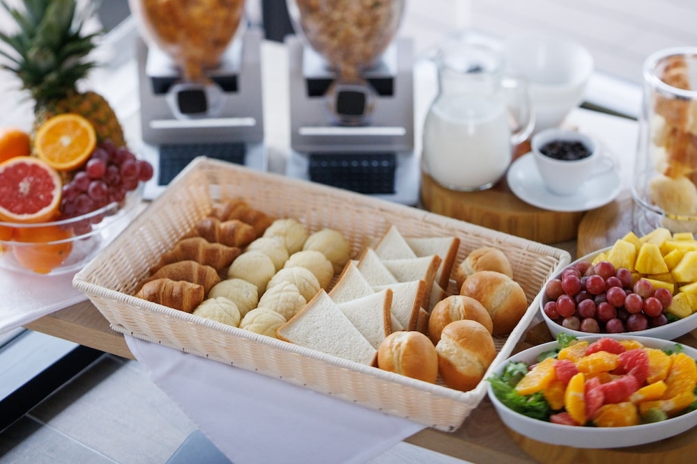 뷔페 아침 식사