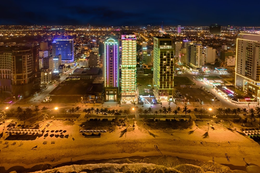 숙박 시설 정면