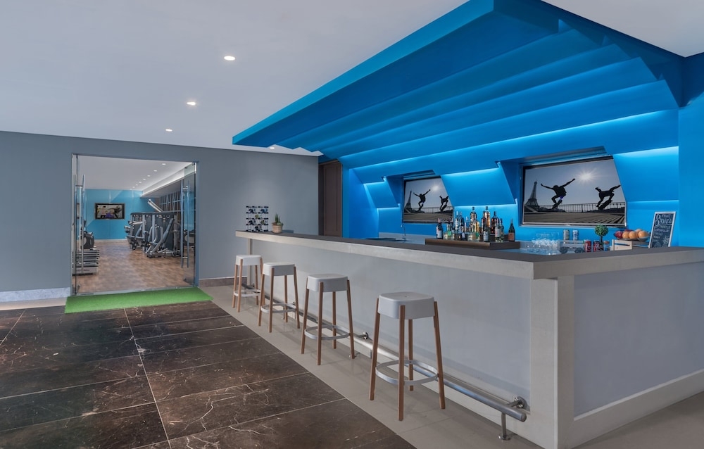 바(숙박 시설 내)