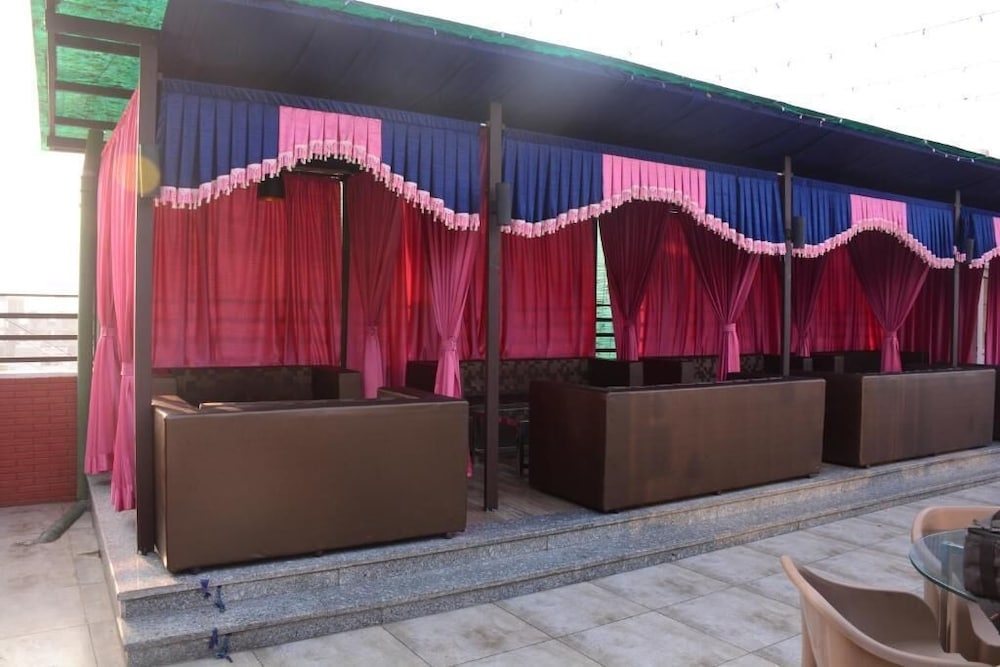 숙박 시설 구내