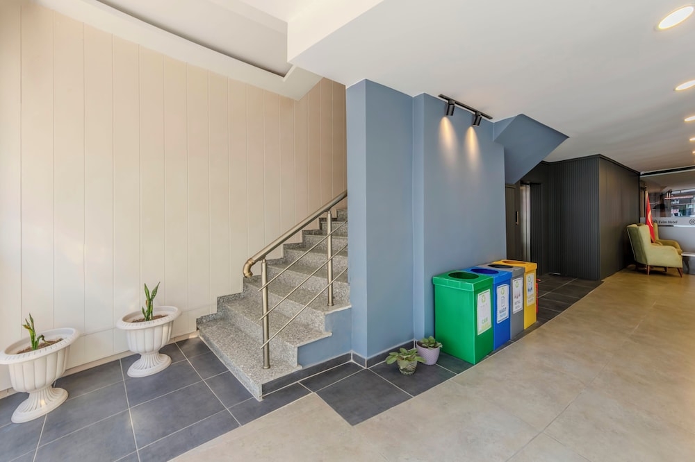 숙박 시설 입구