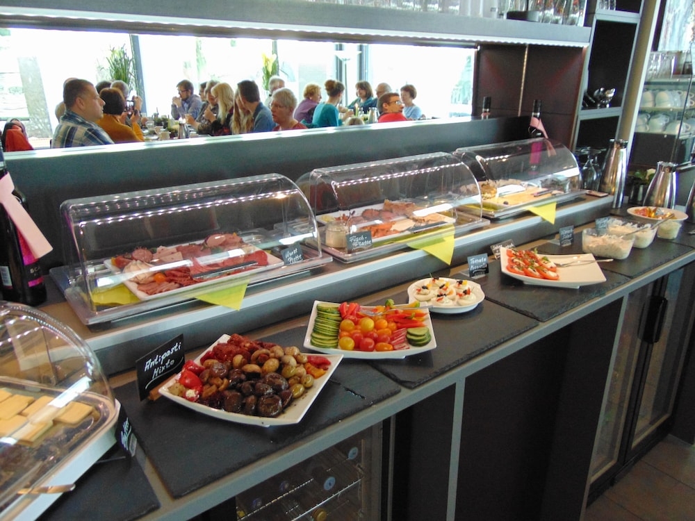 뷔페 아침 식사