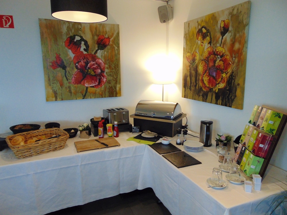 뷔페 아침 식사