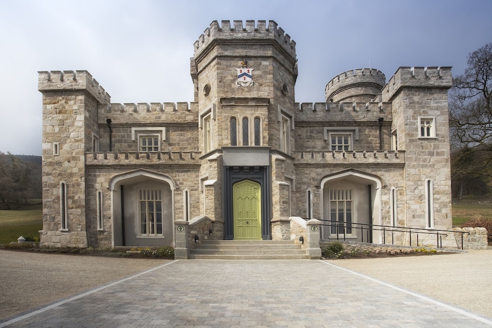 숙박 시설 정면