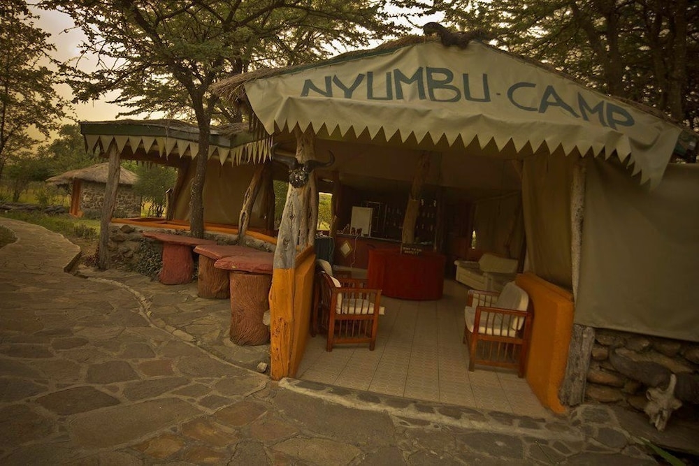 로비 좌석 공간